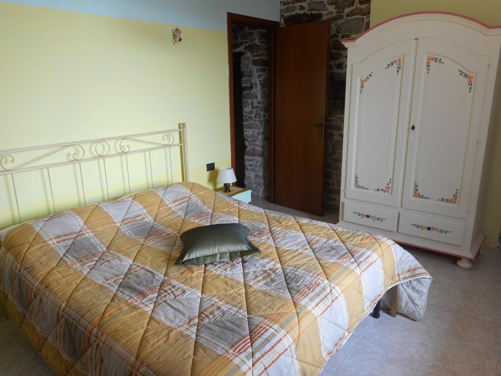 Agriturismo Cascina Serra Cossano Belbo Εξωτερικό φωτογραφία