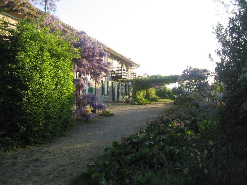 Agriturismo Cascina Serra Cossano Belbo Εξωτερικό φωτογραφία