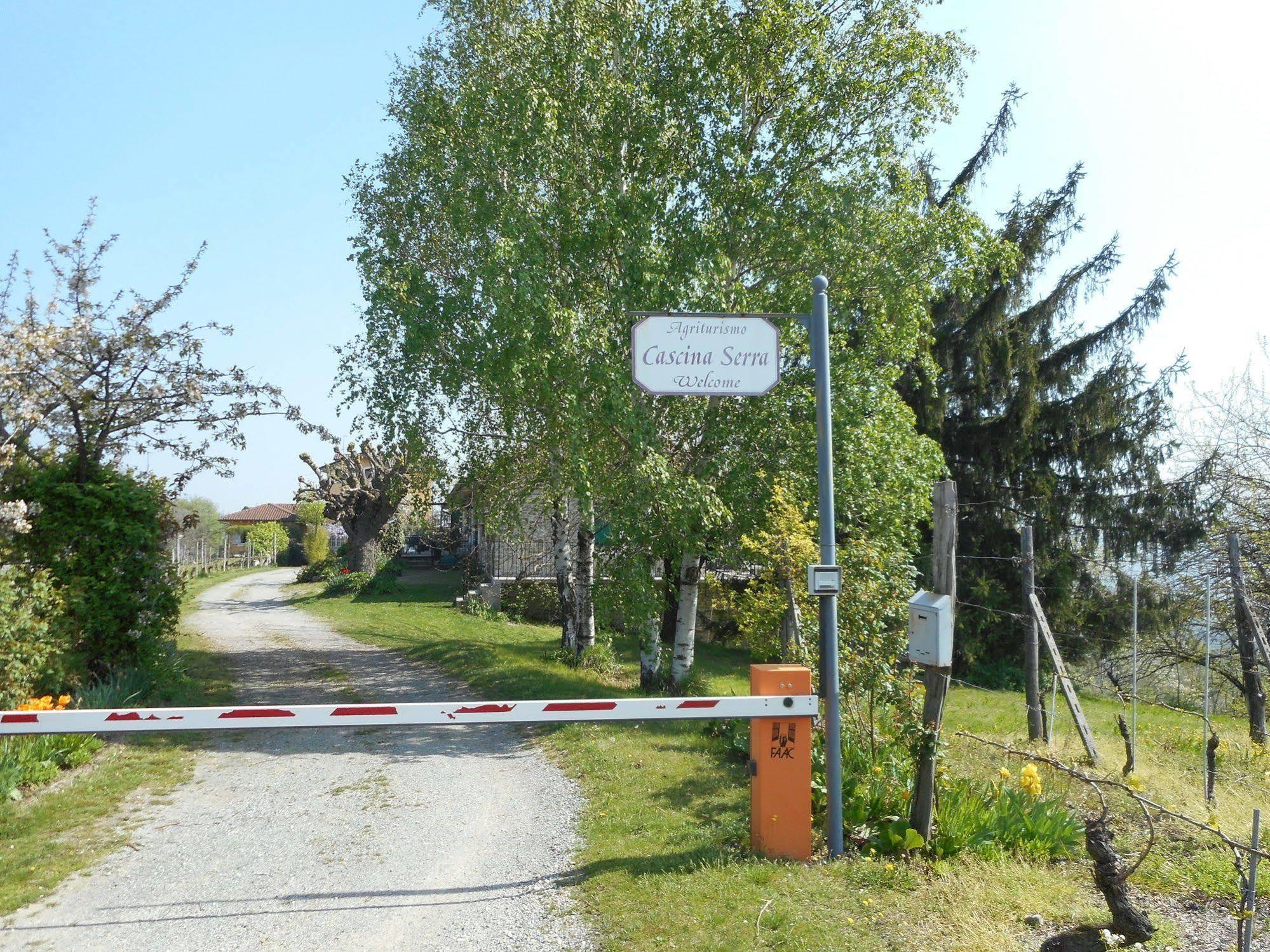 Agriturismo Cascina Serra Cossano Belbo Εξωτερικό φωτογραφία