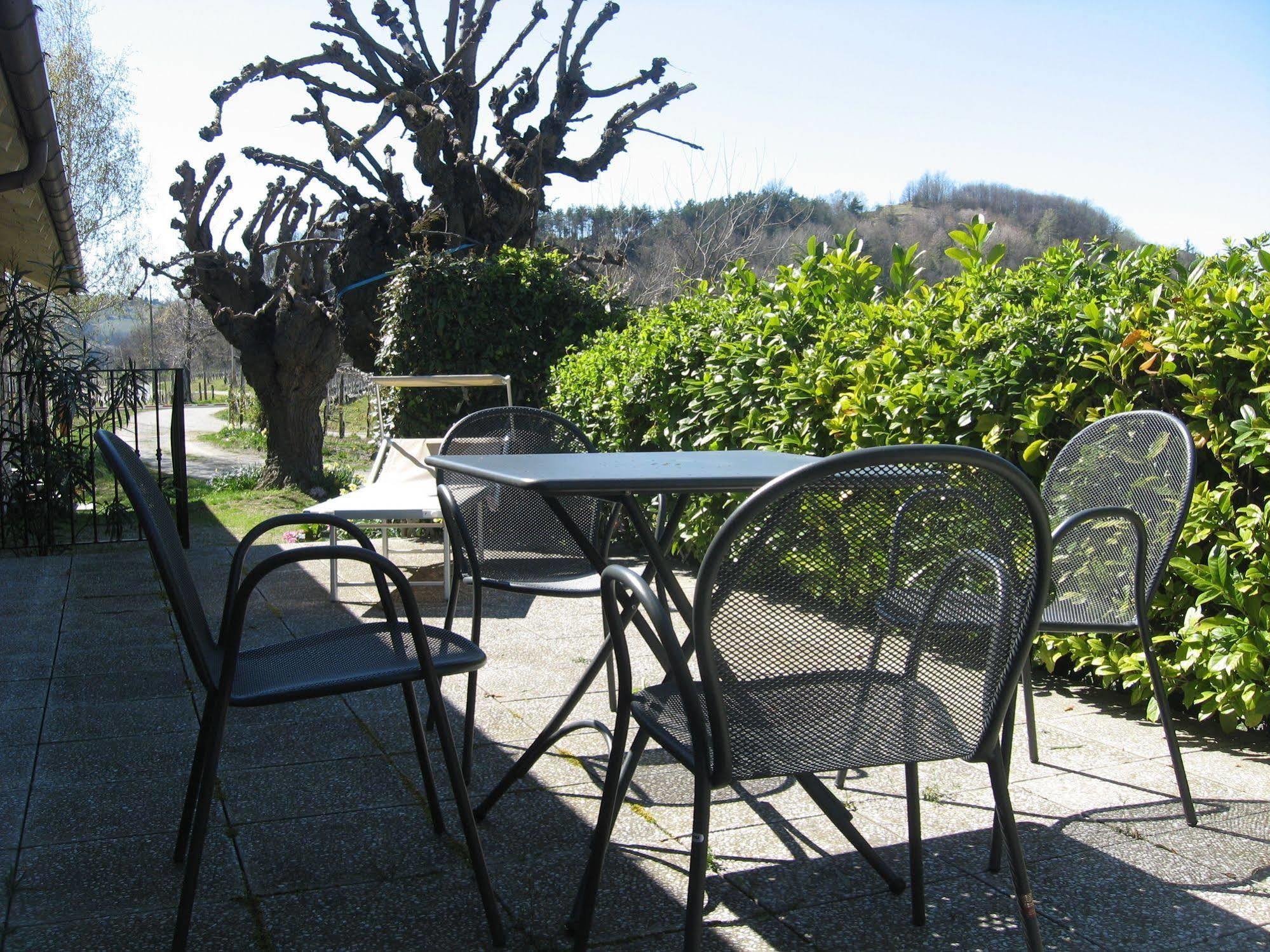 Agriturismo Cascina Serra Cossano Belbo Εξωτερικό φωτογραφία