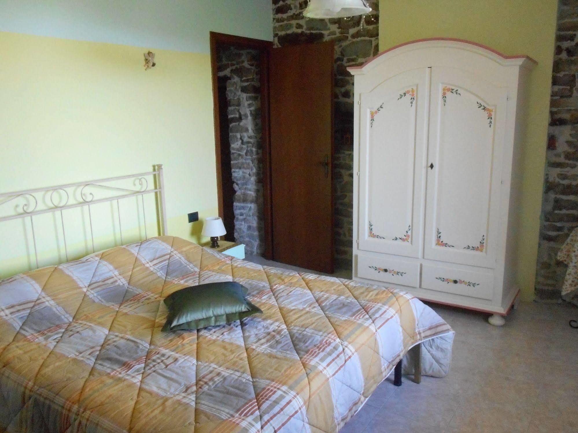 Agriturismo Cascina Serra Cossano Belbo Εξωτερικό φωτογραφία